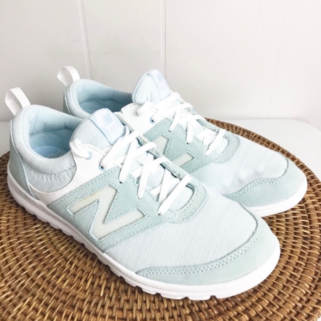 Womens New Balance